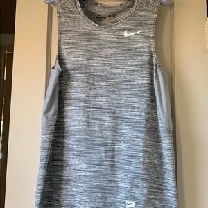 NIKE PRO WORKOUT TANK